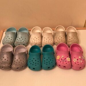 Crocs lot of 6 toddler size c 7